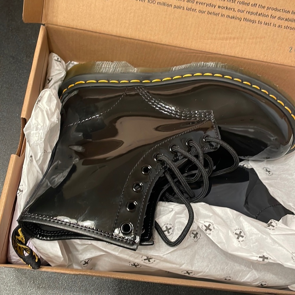 Dr.Martens , size 7 in men / size 8 in women, black boots